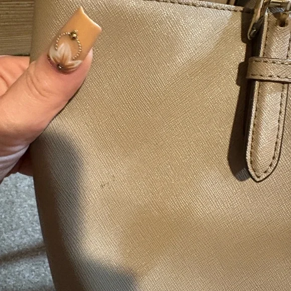 Michael Kors Beige Taupe Mirror MirroredTote Bag Shoulder Purse - Picture 7 of 14